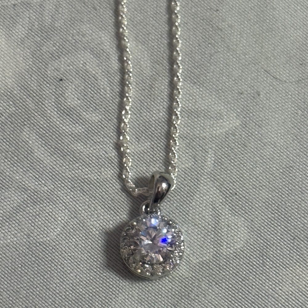 1.5ct 925 Sterling CZ Solitare Necklace